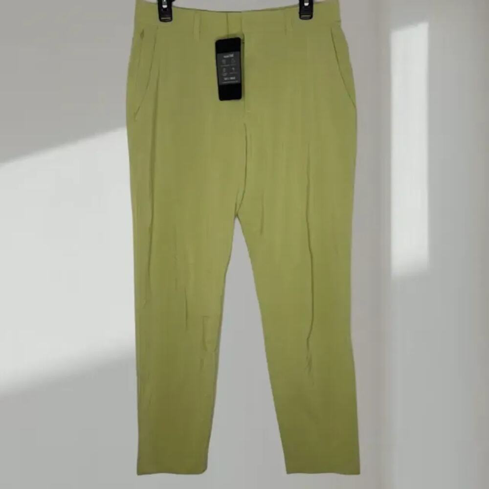 NWT Fabletics “The Only Pant” Water-Resistant Pants (Women’s Small)